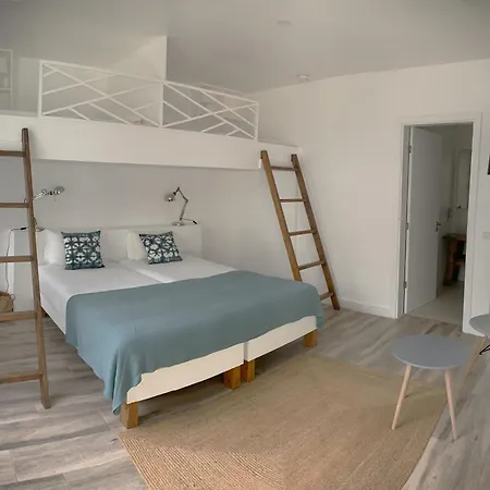 Sunrise House 26 * Ponta Delgada