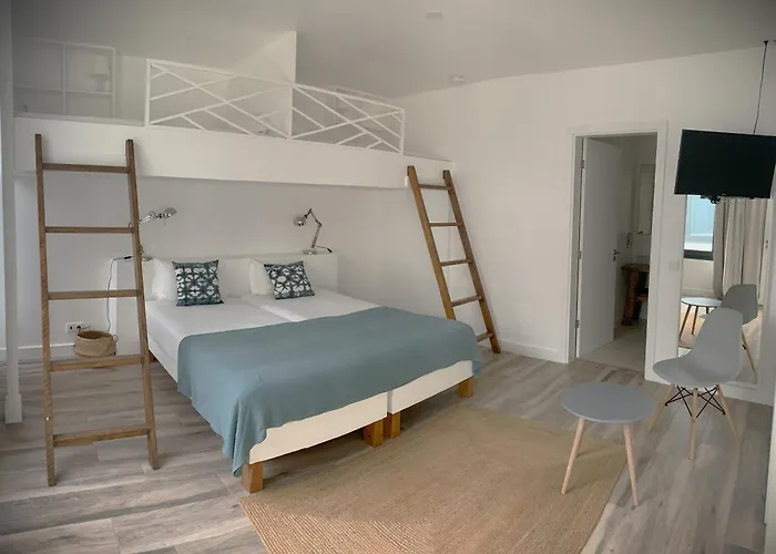 Sunrise House 26 * Ponta Delgada